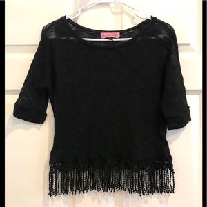 SUGAR HIGH fringe short sleeve top